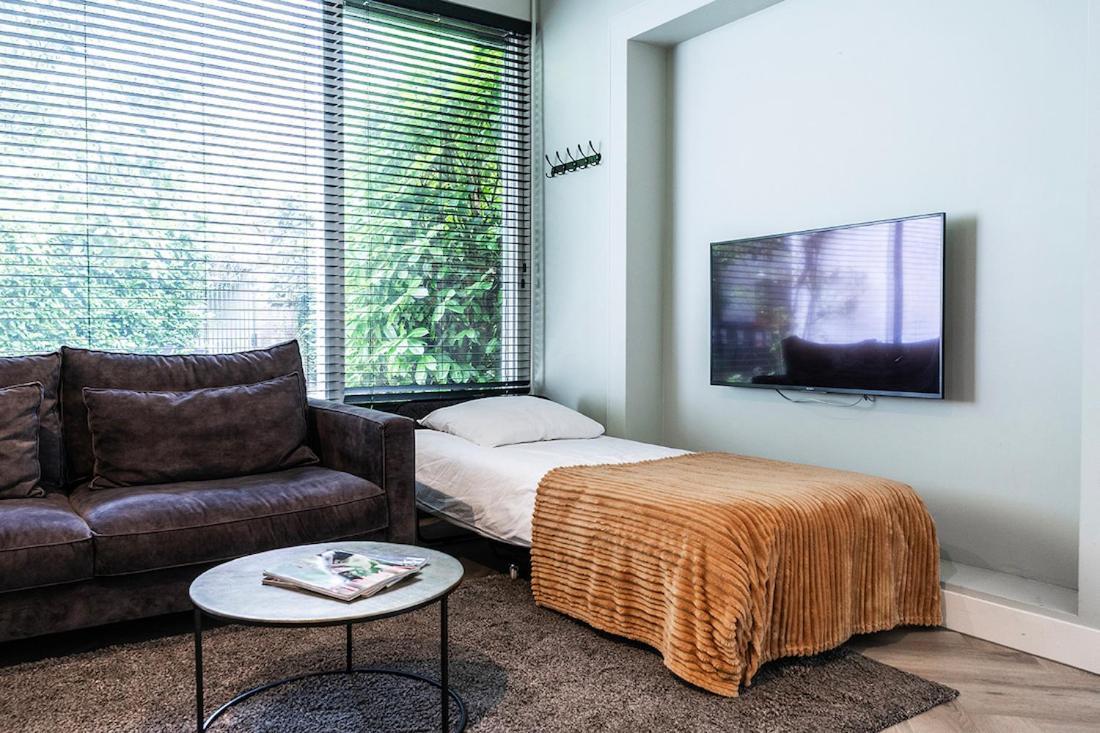 Garden View City Center Villa Tilburg Hendrik ภายนอก รูปภาพ